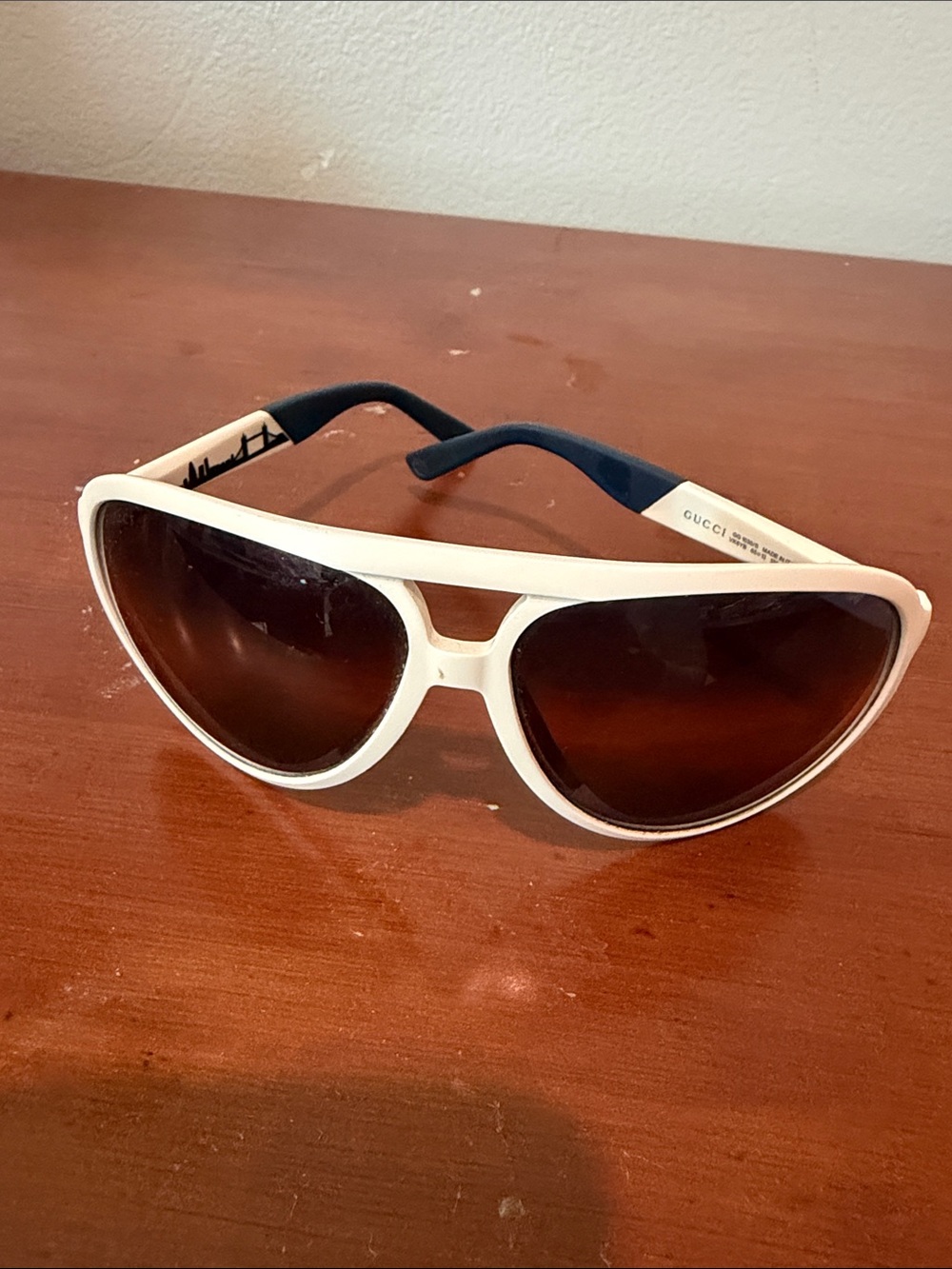 Gucci White and Navy Aviator Sunglasses